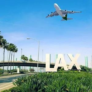 Lax Хостел